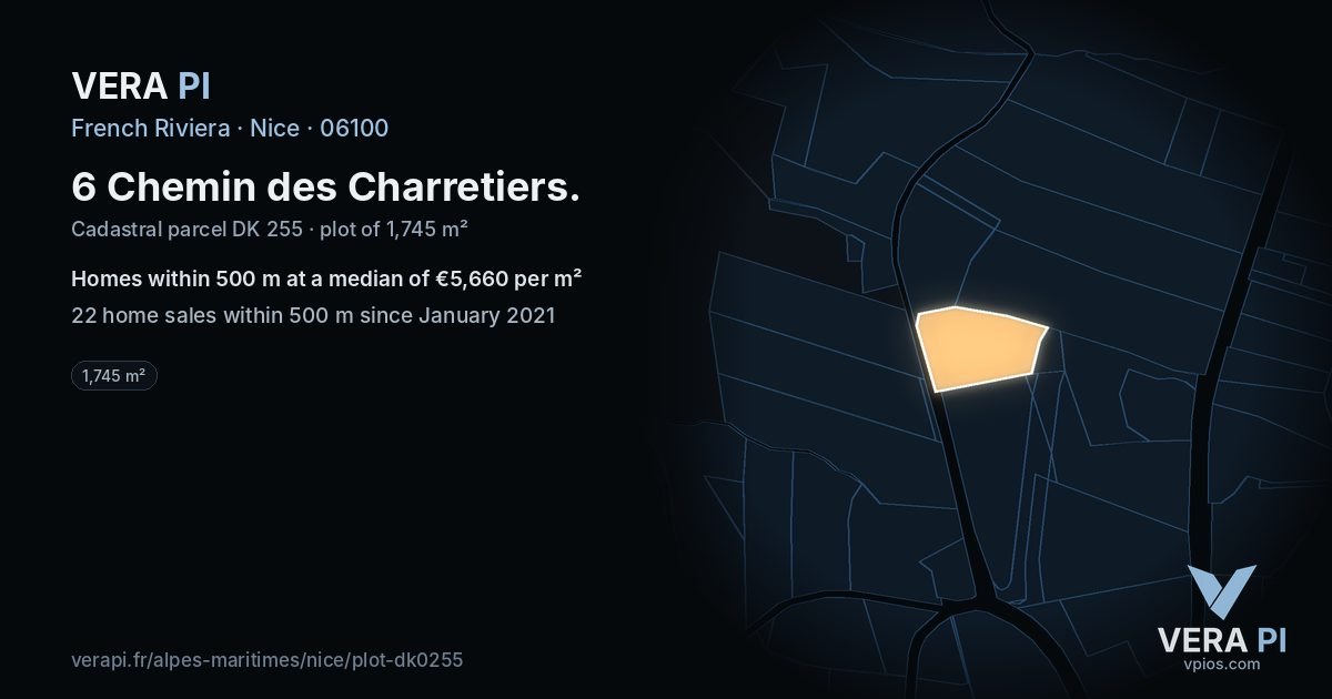 6 Chemin des Charretiers, Nice at night – the plot lit, the parcels around coloured by the prices near them