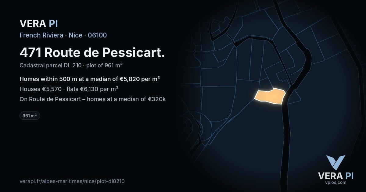 471 Route de Pessicart, Nice at night – the plot lit, the parcels around coloured by the prices near them