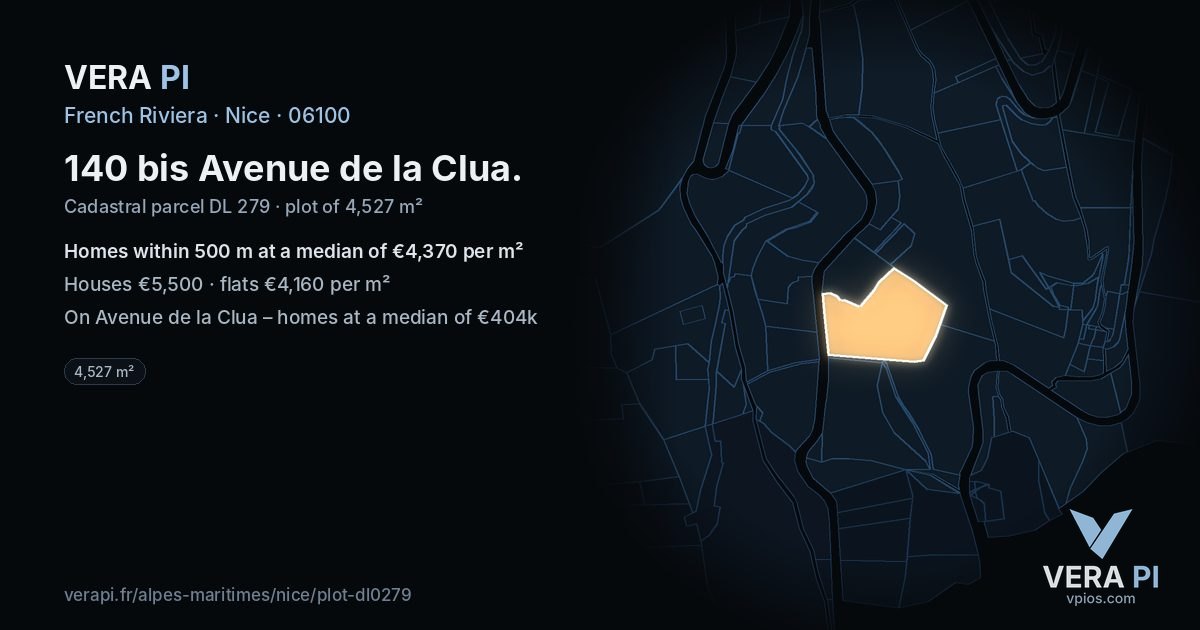 140 bis Avenue de la Clua, Nice at night – the plot lit, the parcels around coloured by the prices near them
