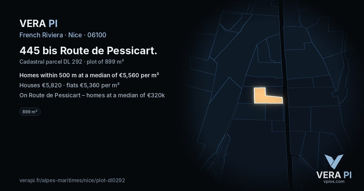 445 bis Route de Pessicart, Nice at night – the plot lit, the parcels around coloured by the prices near them