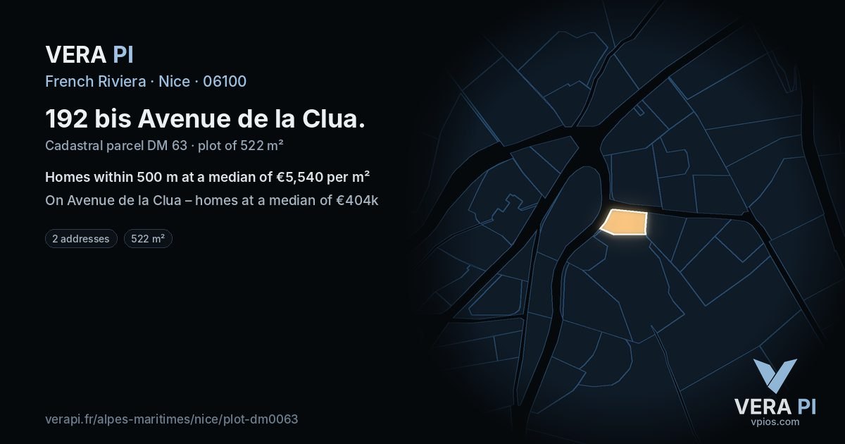 192 bis Avenue de la Clua, Nice at night – the plot lit, the parcels around coloured by the prices near them