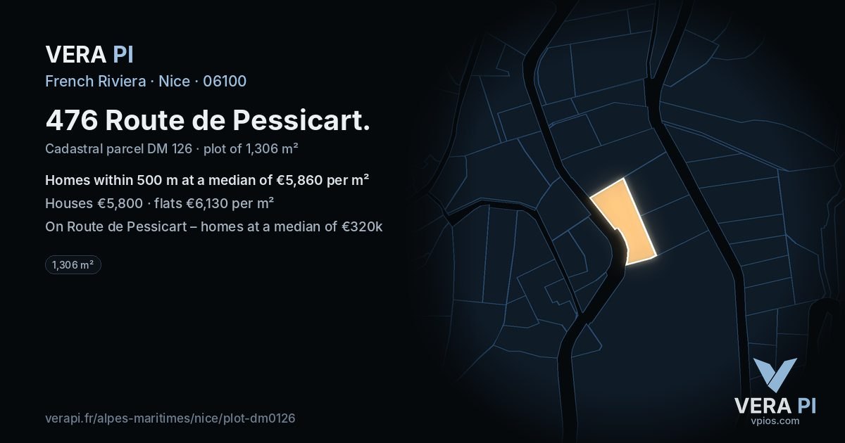 476 Route de Pessicart, Nice at night – the plot lit, the parcels around coloured by the prices near them