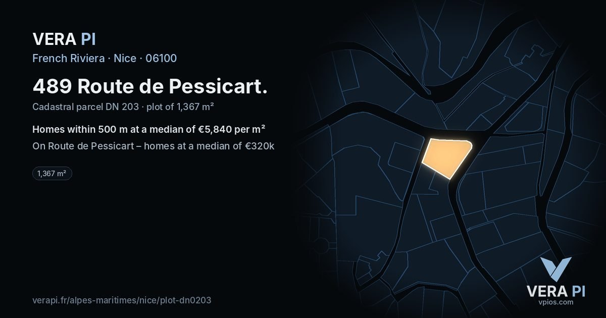 489 Route de Pessicart, Nice at night – the plot lit, the parcels around coloured by the prices near them