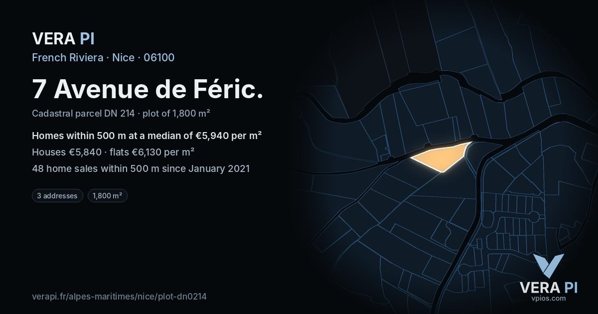 7 Avenue de Féric, Nice at night – the plot lit, the parcels around coloured by the prices near them