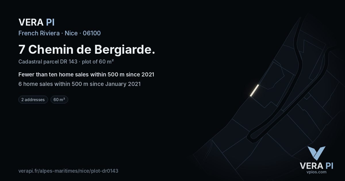 7 Chemin de Bergiarde, Nice at night – the plot lit, the parcels around coloured by the prices near them