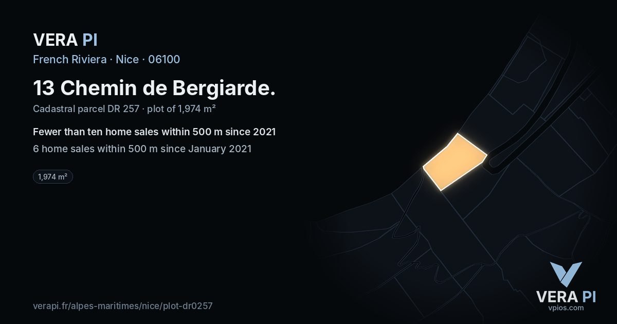 13 Chemin de Bergiarde, Nice at night – the plot lit, the parcels around coloured by the prices near them