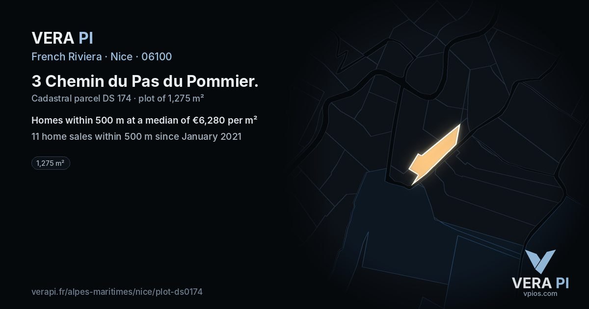 3 Chemin du Pas du Pommier, Nice at night – the plot lit, the parcels around coloured by the prices near them