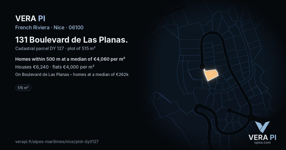 131 Boulevard de Las Planas, Nice at night – the plot lit, the parcels around coloured by the prices near them