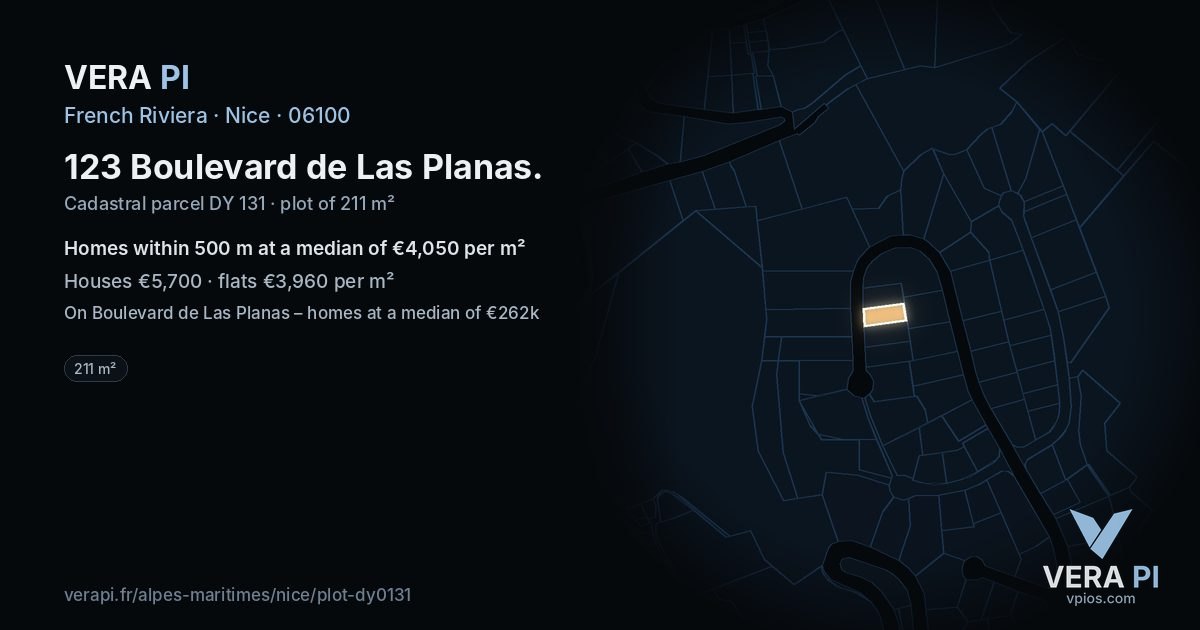 123 Boulevard de Las Planas, Nice at night – the plot lit, the parcels around coloured by the prices near them