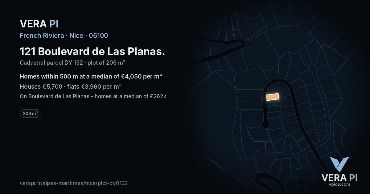 121 Boulevard de Las Planas, Nice at night – the plot lit, the parcels around coloured by the prices near them