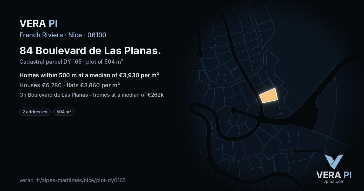 84 Boulevard de Las Planas, Nice at night – the plot lit, the parcels around coloured by the prices near them