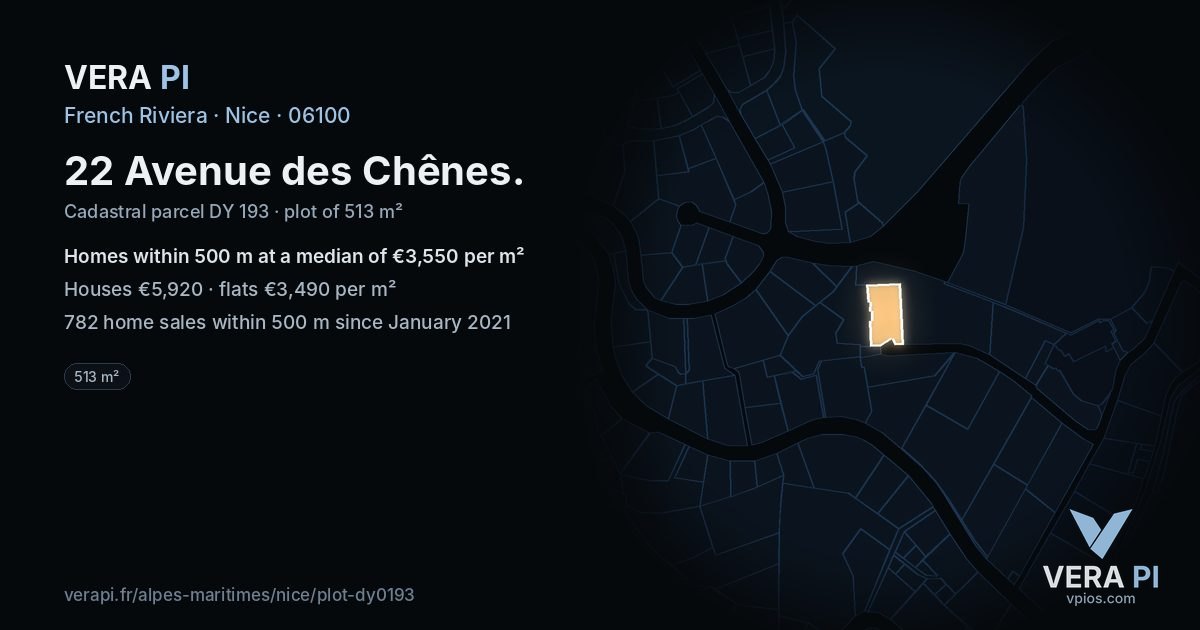 22 Avenue des Chênes, Nice at night – the plot lit, the parcels around coloured by the prices near them