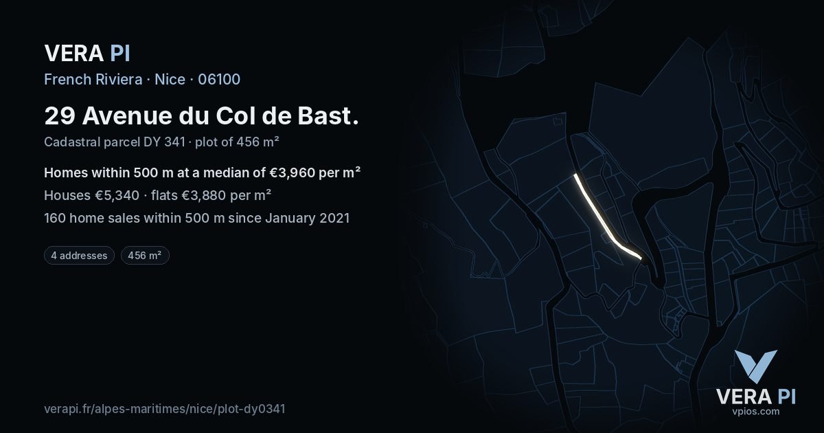 29 Avenue du Col de Bast, Nice at night – the plot lit, the parcels around coloured by the prices near them