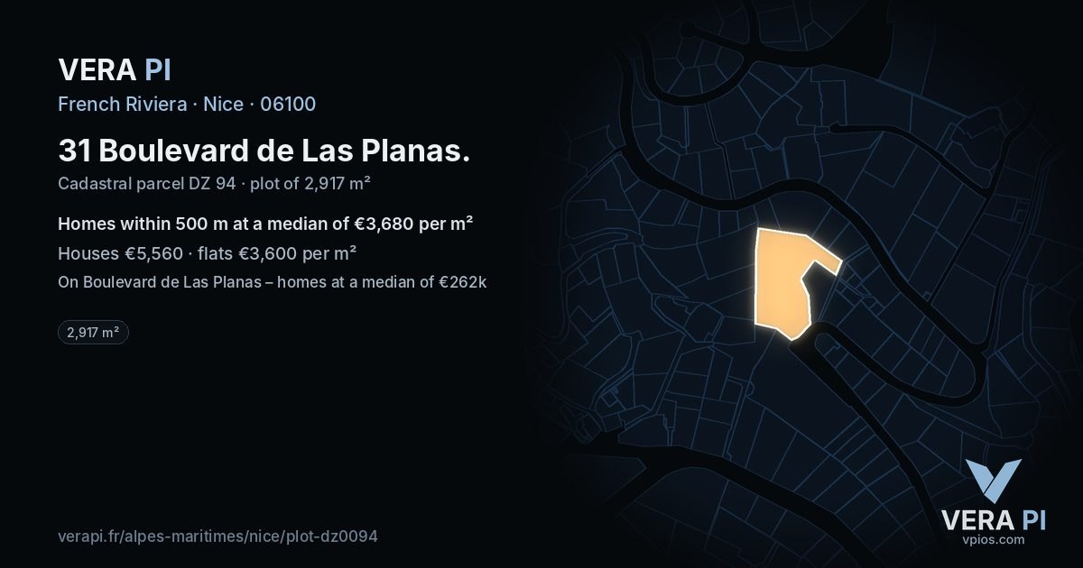 31 Boulevard de Las Planas, Nice at night – the plot lit, the parcels around coloured by the prices near them