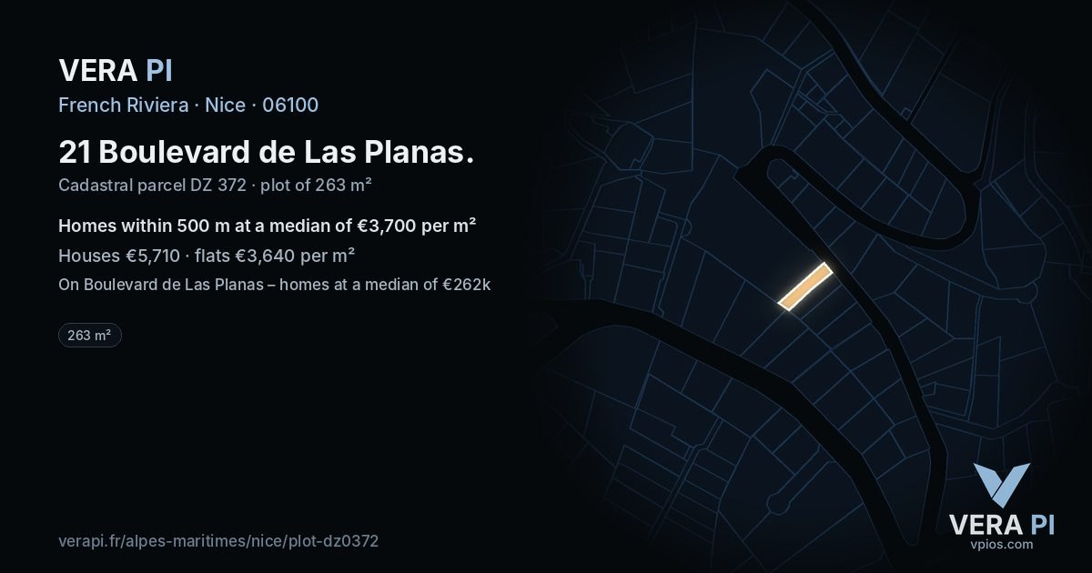 21 Boulevard de Las Planas, Nice at night – the plot lit, the parcels around coloured by the prices near them
