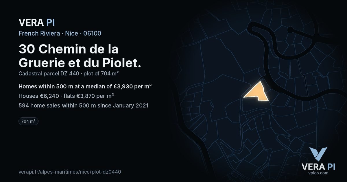 30 Chemin de la Gruerie et du Piolet, Nice at night – the plot lit, the parcels around coloured by the prices near them