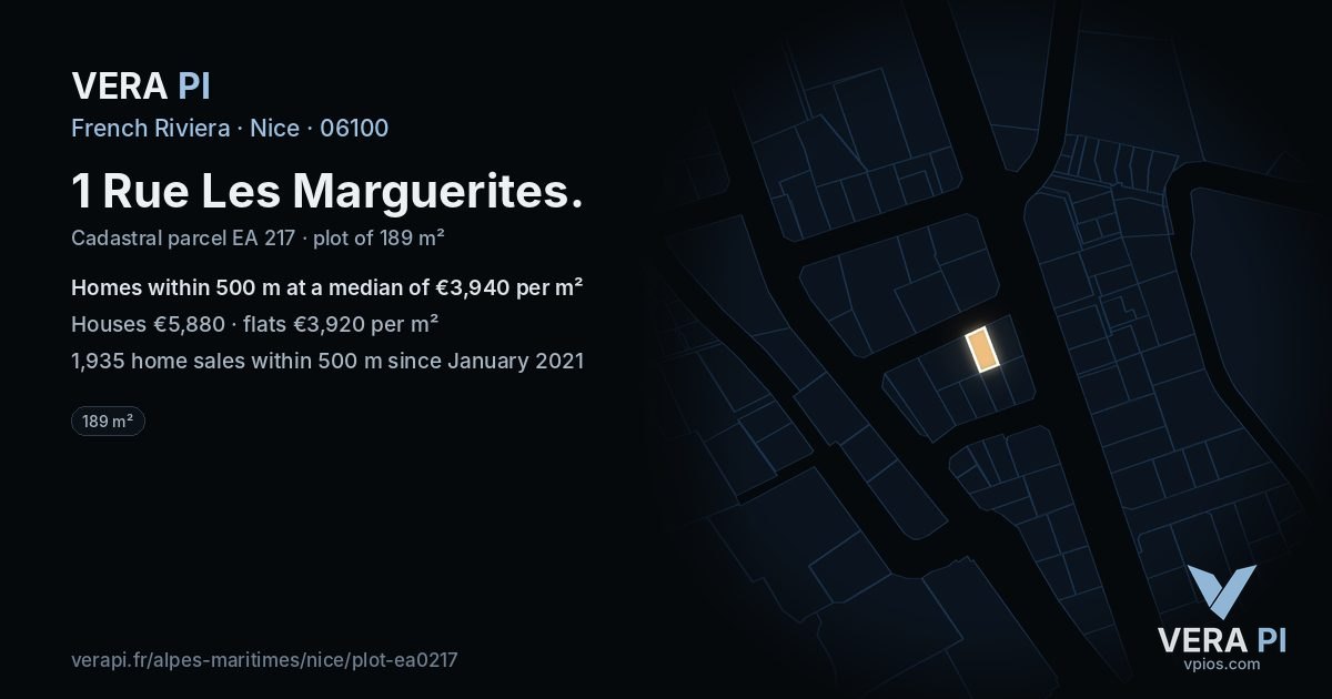 1 Rue Les Marguerites, Nice at night – the plot lit, the parcels around coloured by the prices near them
