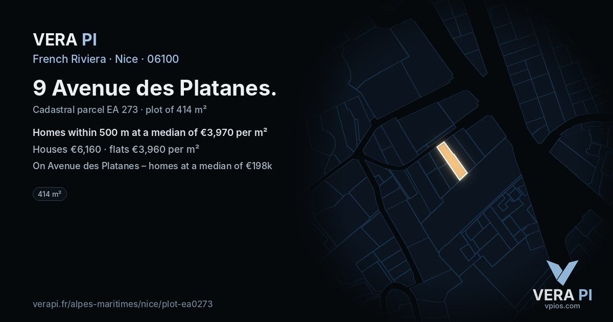 9 Avenue des Platanes, Nice at night – the plot lit, the parcels around coloured by the prices near them