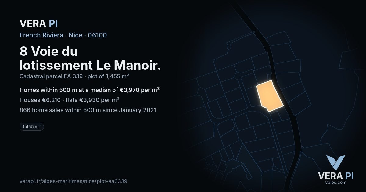 8 Voie du lotissement Le Manoir, Nice at night – the plot lit, the parcels around coloured by the prices near them