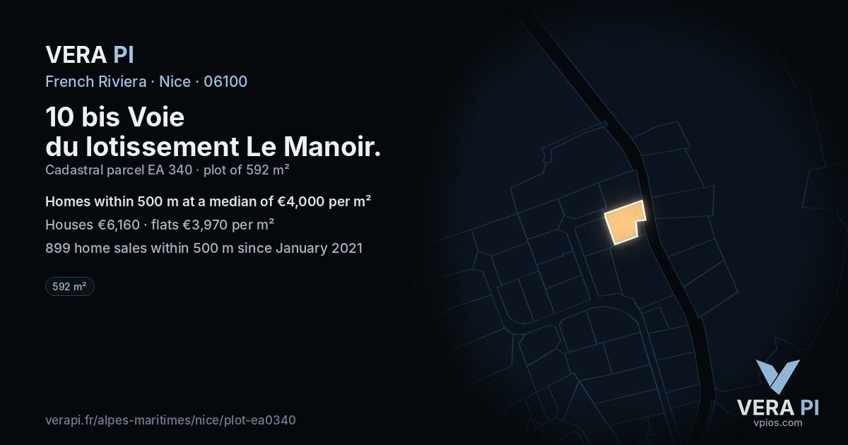 10 bis Voie du lotissement Le Manoir, Nice at night – the plot lit, the parcels around coloured by the prices near them