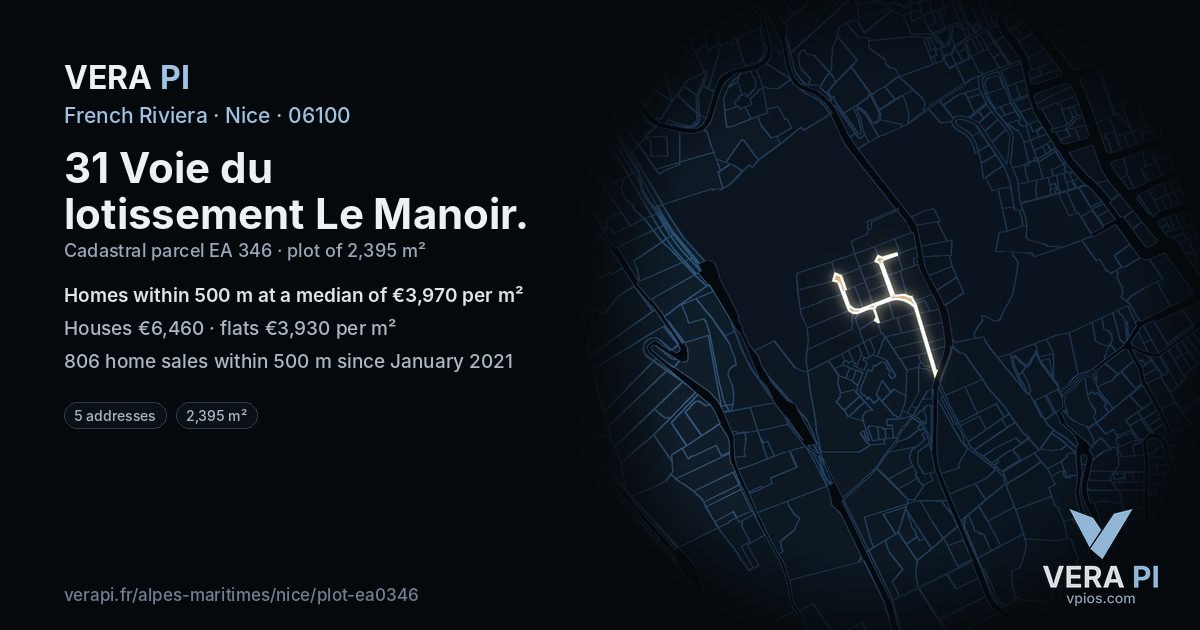 31 Voie du lotissement Le Manoir, Nice at night – the plot lit, the parcels around coloured by the prices near them