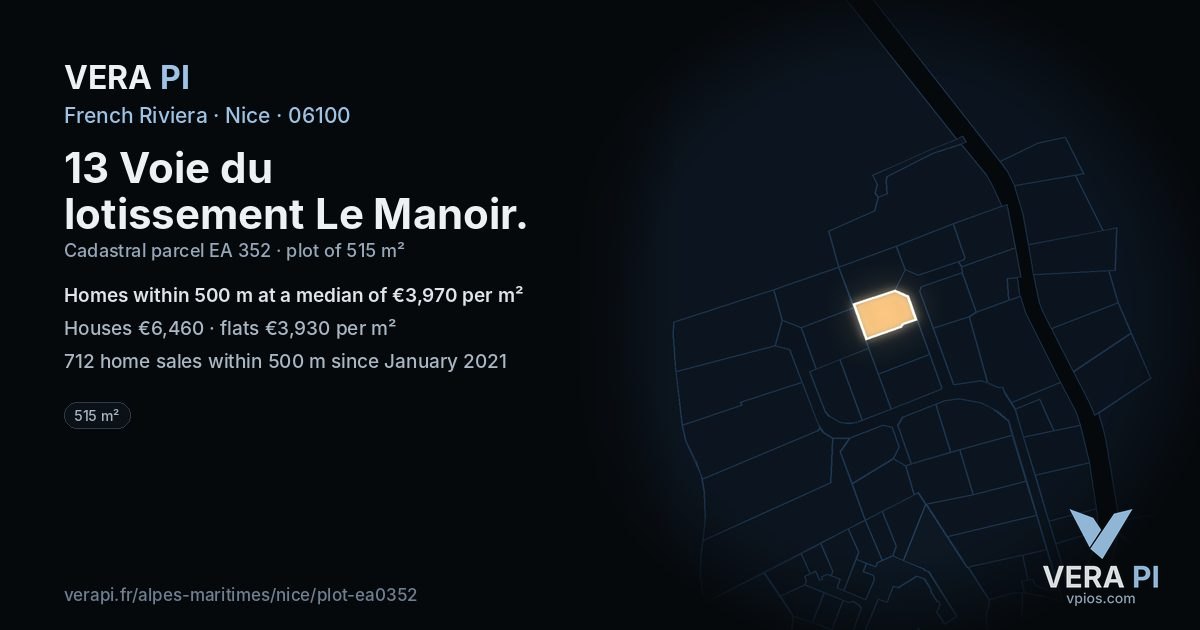 13 Voie du lotissement Le Manoir, Nice at night – the plot lit, the parcels around coloured by the prices near them
