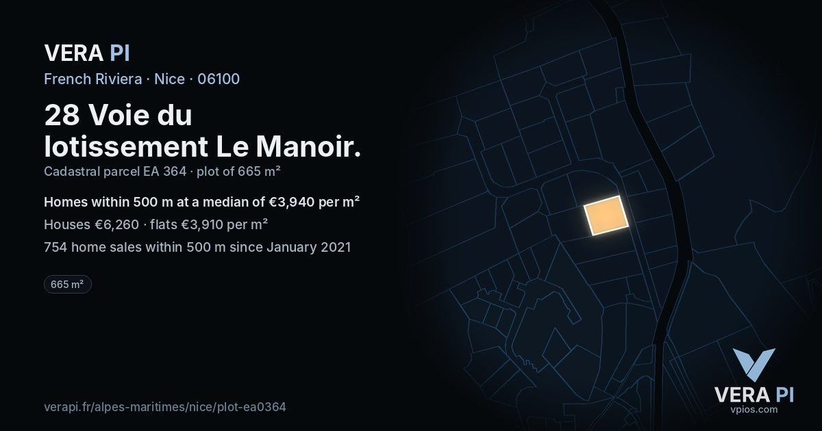 28 Voie du lotissement Le Manoir, Nice at night – the plot lit, the parcels around coloured by the prices near them