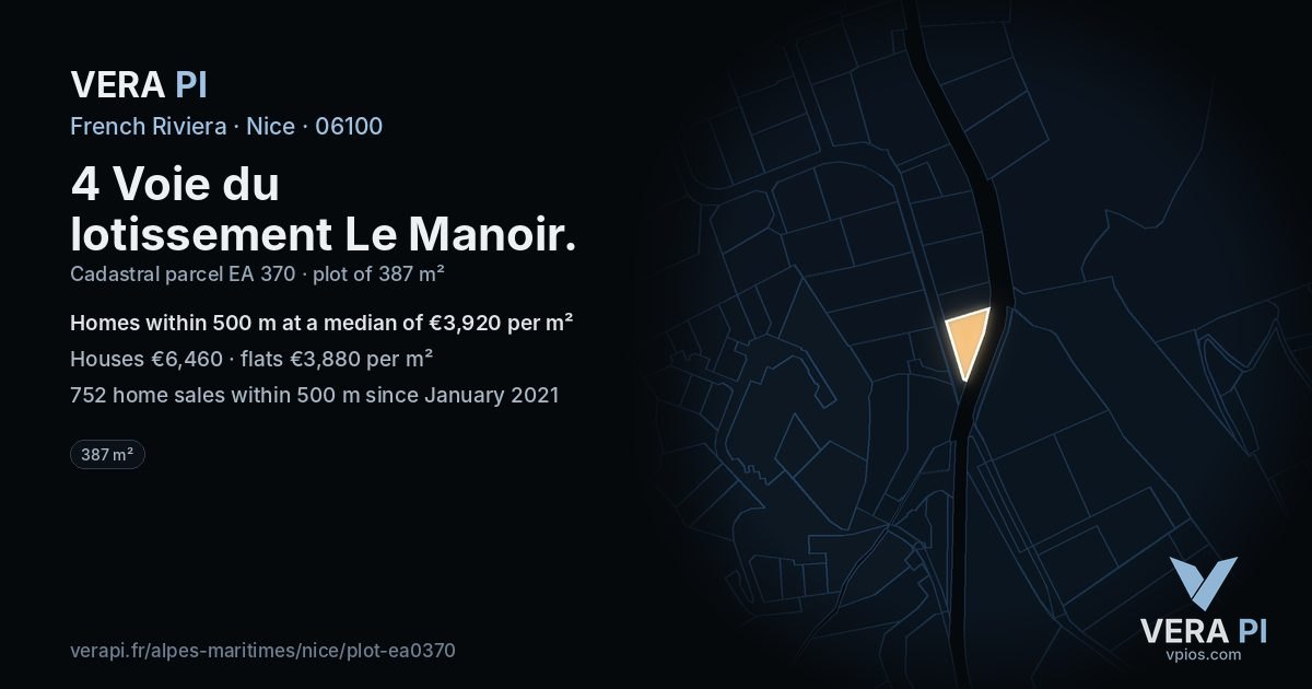 4 Voie du lotissement Le Manoir, Nice at night – the plot lit, the parcels around coloured by the prices near them