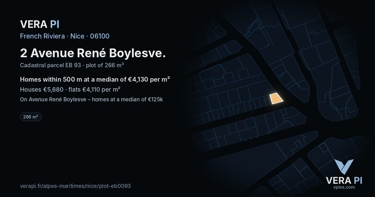 2 Avenue René Boylesve, Nice at night – the plot lit, the parcels around coloured by the prices near them