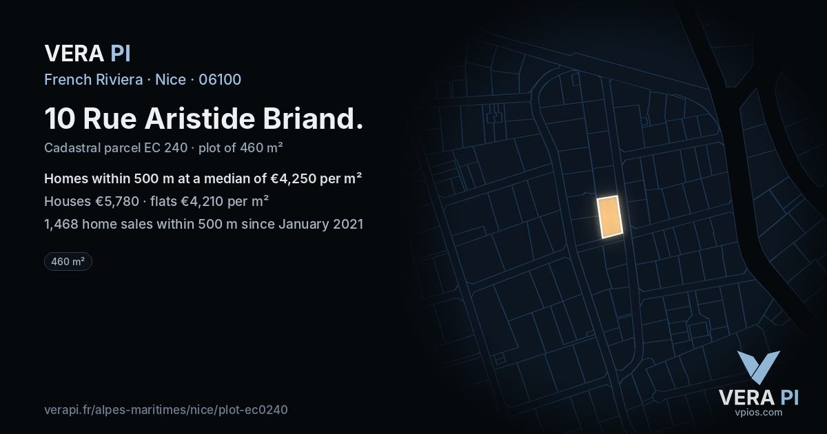 10 Rue Aristide Briand, Nice at night – the plot lit, the parcels around coloured by the prices near them