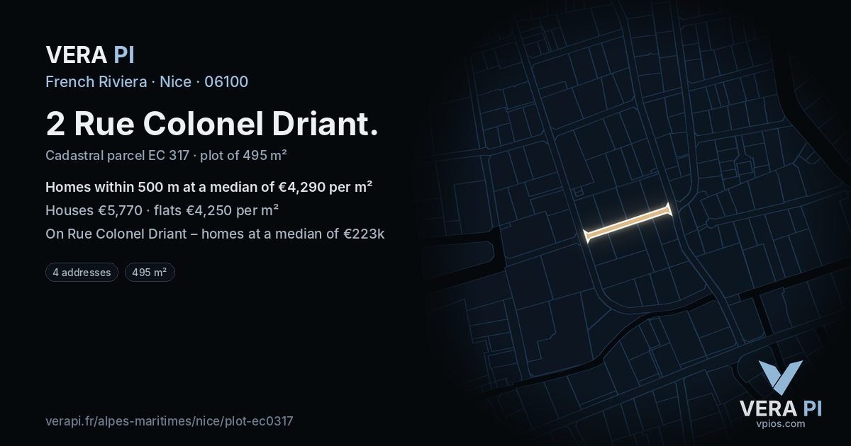 2 Rue Colonel Driant, Nice at night – the plot lit, the parcels around coloured by the prices near them