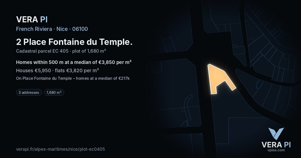 2 Place Fontaine du Temple, Nice at night – the plot lit, the parcels around coloured by the prices near them
