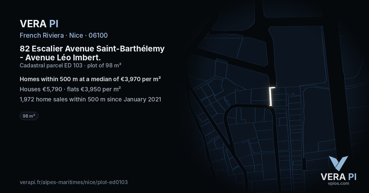82 Escalier Avenue Saint-Barthélemy - Avenue Léo Imbert, Nice at night – the plot lit, the parcels around coloured by the prices near them