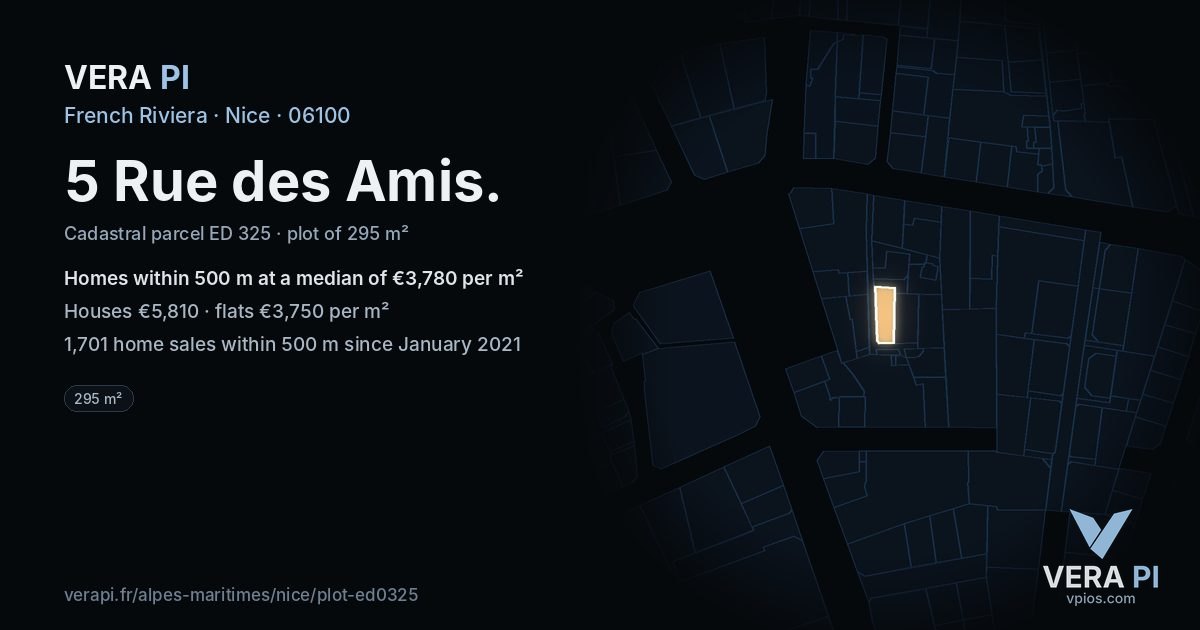 5 Rue des Amis, Nice at night – the plot lit, the parcels around coloured by the prices near them