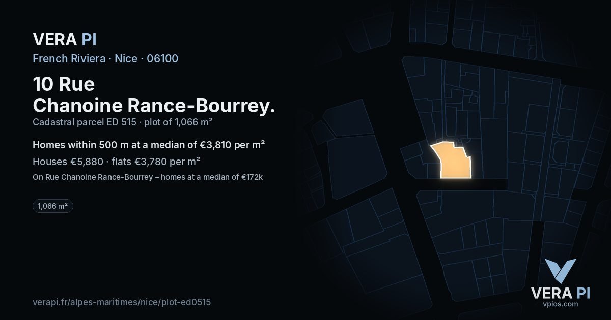 10 Rue Chanoine Rance-Bourrey, Nice at night – the plot lit, the parcels around coloured by the prices near them