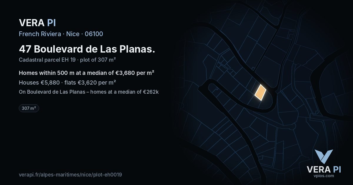 47 Boulevard de Las Planas, Nice at night – the plot lit, the parcels around coloured by the prices near them
