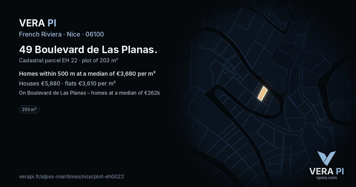 49 Boulevard de Las Planas, Nice at night – the plot lit, the parcels around coloured by the prices near them
