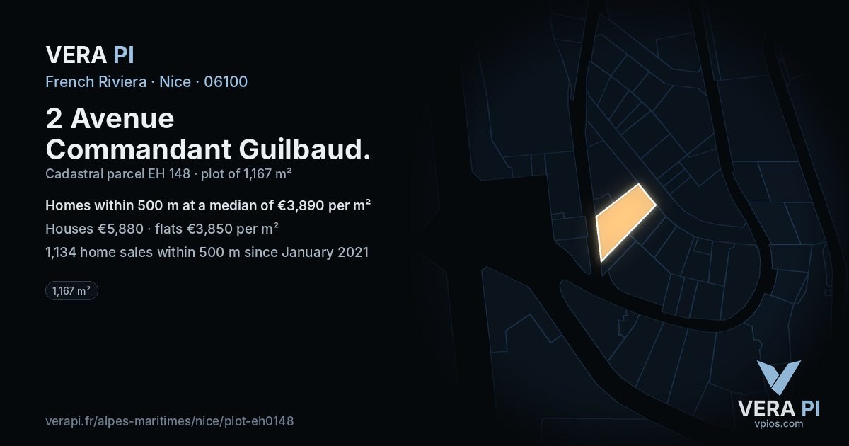 2 Avenue Commandant Guilbaud, Nice at night – the plot lit, the parcels around coloured by the prices near them