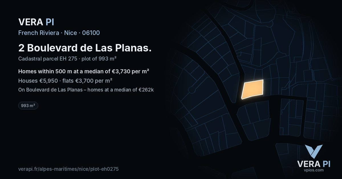 2 Boulevard de Las Planas, Nice at night – the plot lit, the parcels around coloured by the prices near them