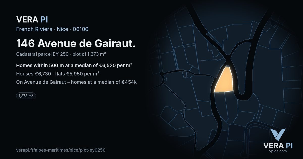 146 Avenue de Gairaut, Nice at night – the plot lit, the parcels around coloured by the prices near them