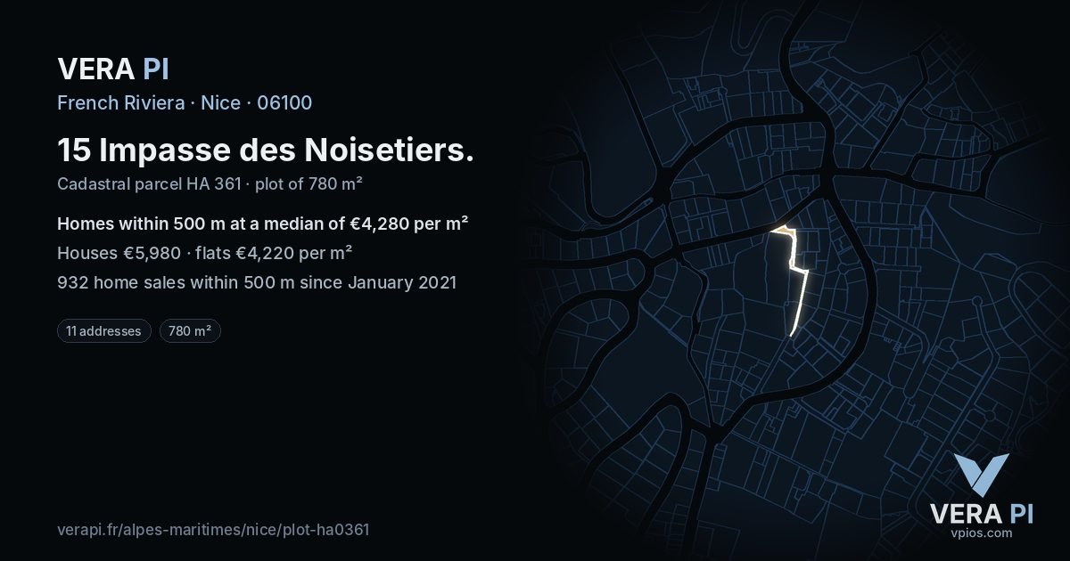 15 Impasse des Noisetiers, Nice at night – the plot lit, the parcels around coloured by the prices near them
