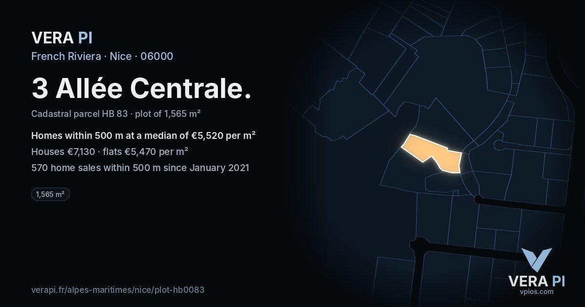 3 Allée Centrale, Nice at night – the plot lit, the parcels around coloured by the prices near them