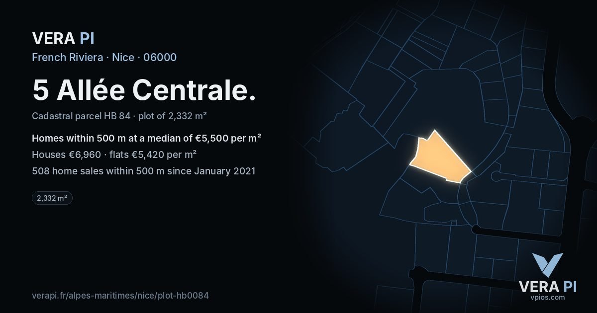 5 Allée Centrale, Nice at night – the plot lit, the parcels around coloured by the prices near them