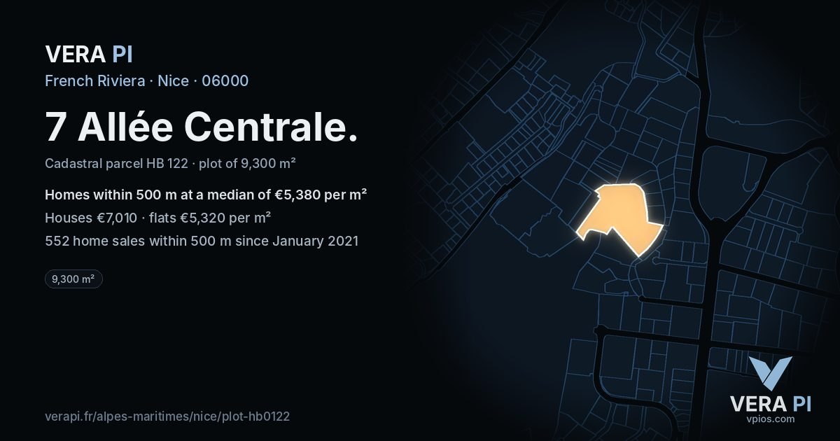 7 Allée Centrale, Nice at night – the plot lit, the parcels around coloured by the prices near them