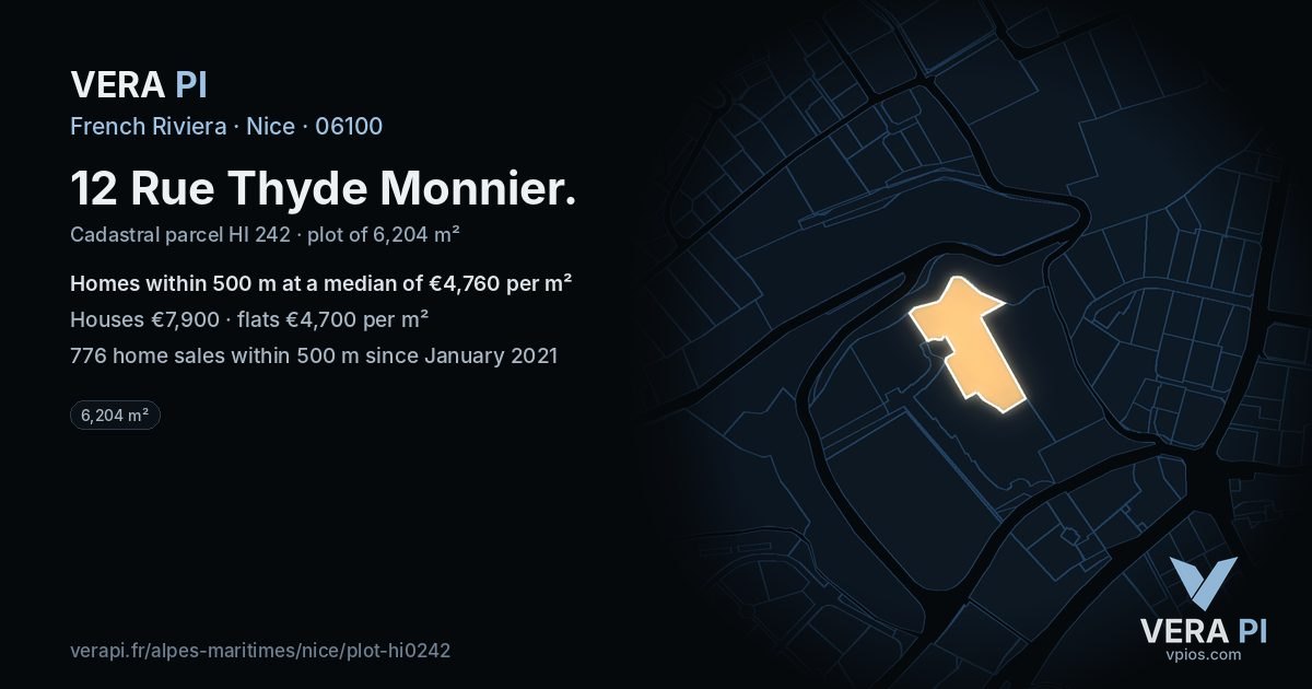 12 Rue Thyde Monnier, Nice at night – the plot lit, the parcels around coloured by the prices near them
