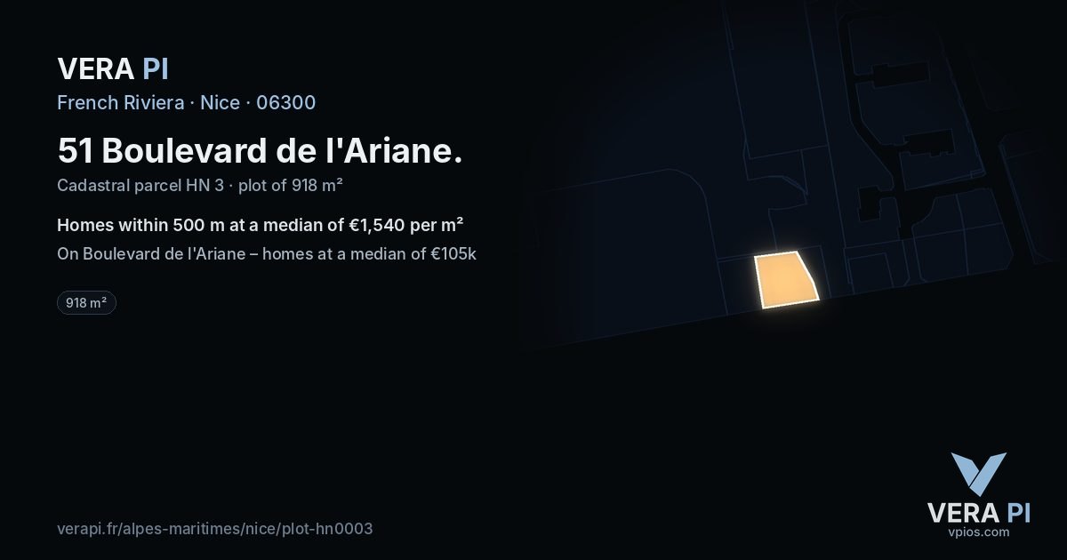 51 Boulevard de l'Ariane, Nice at night – the plot lit, the parcels around coloured by the prices near them