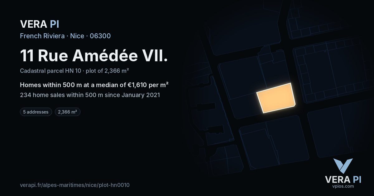11 Rue Amédée VII, Nice at night – the plot lit, the parcels around coloured by the prices near them