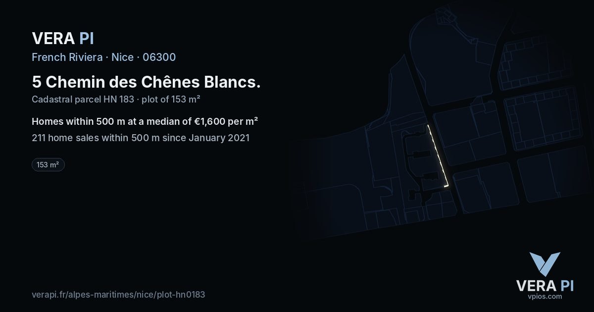 5 Chemin des Chênes Blancs, Nice at night – the plot lit, the parcels around coloured by the prices near them