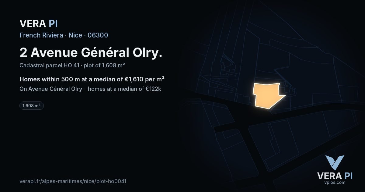 2 Avenue Général Olry, Nice at night – the plot lit, the parcels around coloured by the prices near them