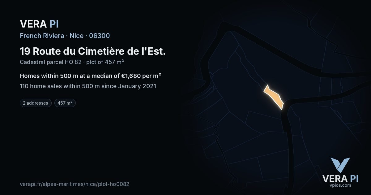 19 Route du Cimetière de l'Est, Nice at night – the plot lit, the parcels around coloured by the prices near them